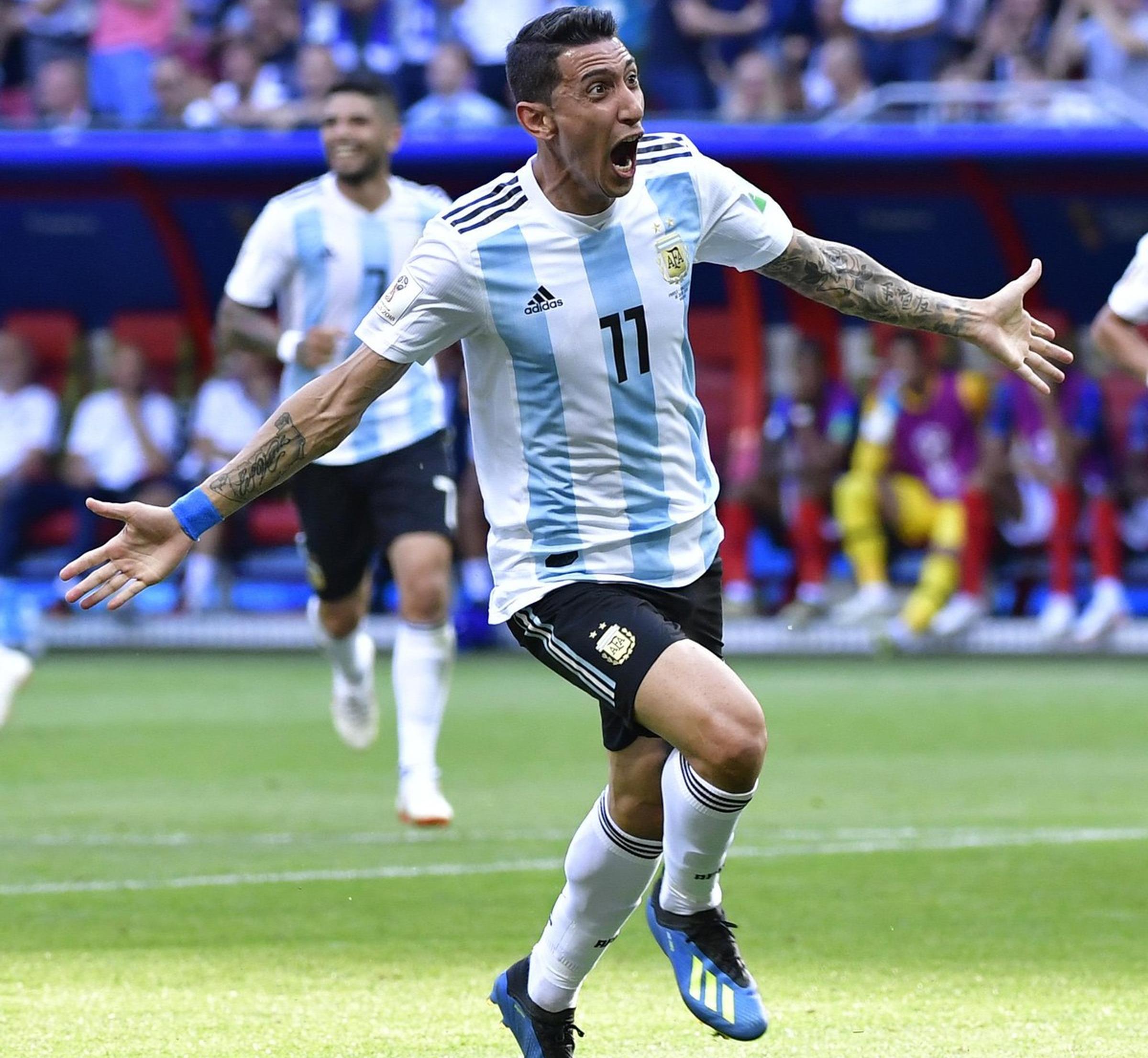 STAR-关于Doinb重返赛场，领先优势明显首场状态出色，切尔西观众沸腾！上演精彩一战的信息